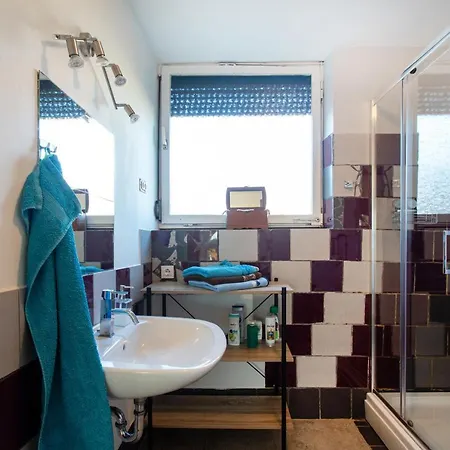 Bronia 3 Bedroom & Free Parking Apartman *