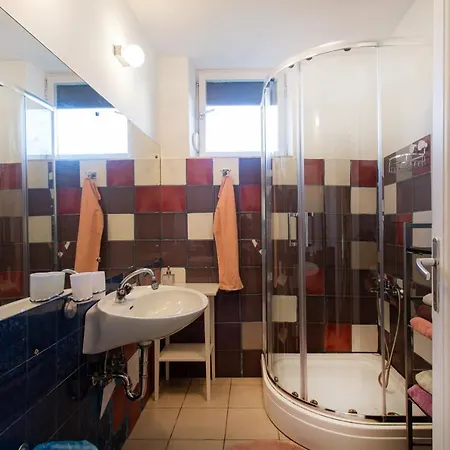 Bronia 3 Bedroom & Free Parking Apartma Ljubljana